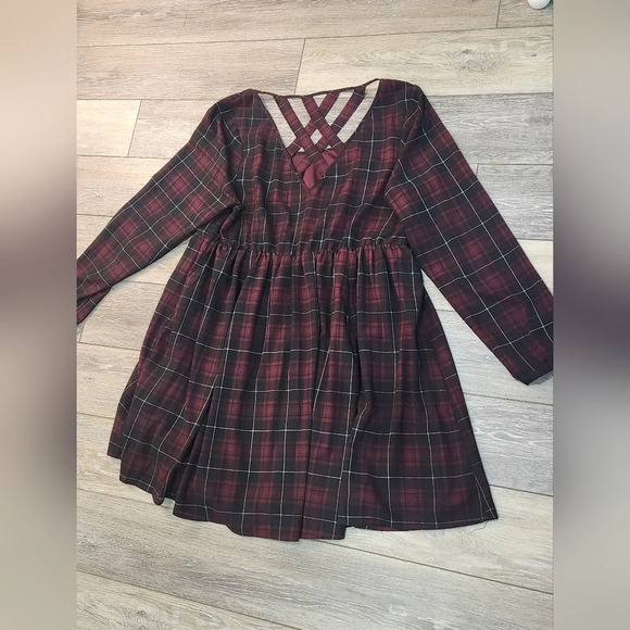 Torrid Womens 2X Red Plaid Crossback Long Sleeve Skater Dress Elastic Waist - Picture 2 of 11